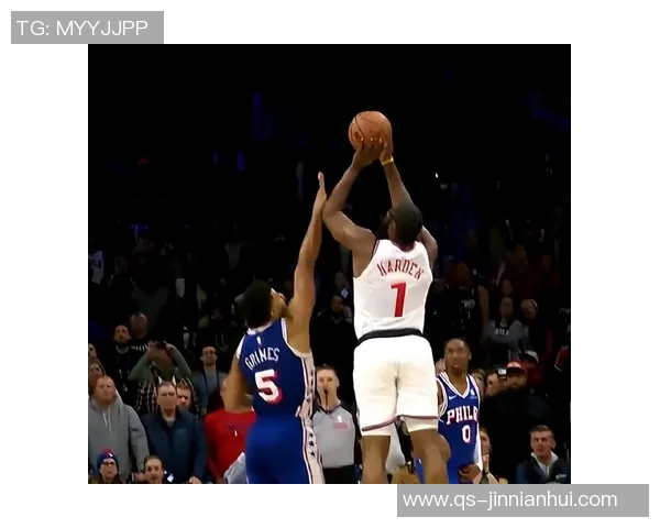 格莱姆斯谈防守哈登争议称判罚应由裁判决定而非自己判断