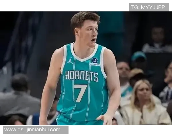 克尼佩尔称赞三球小桥无私打球共同合作让比赛更加轻松愉快